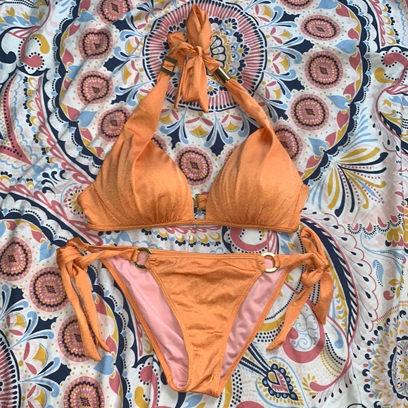 Victoria's Secret Other - NWOT! Victoria’s Secret orange bikini🍊